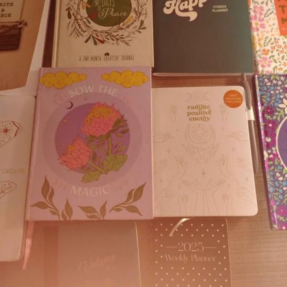 Lot of guided journals